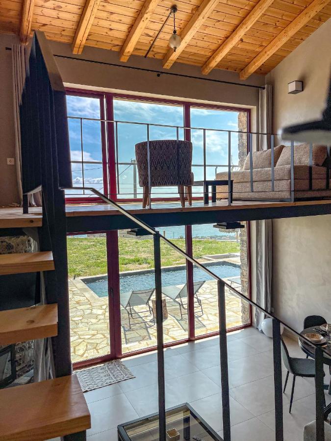 Modern Stone Villas With Swimming Pool アリヴェリ エクステリア 写真